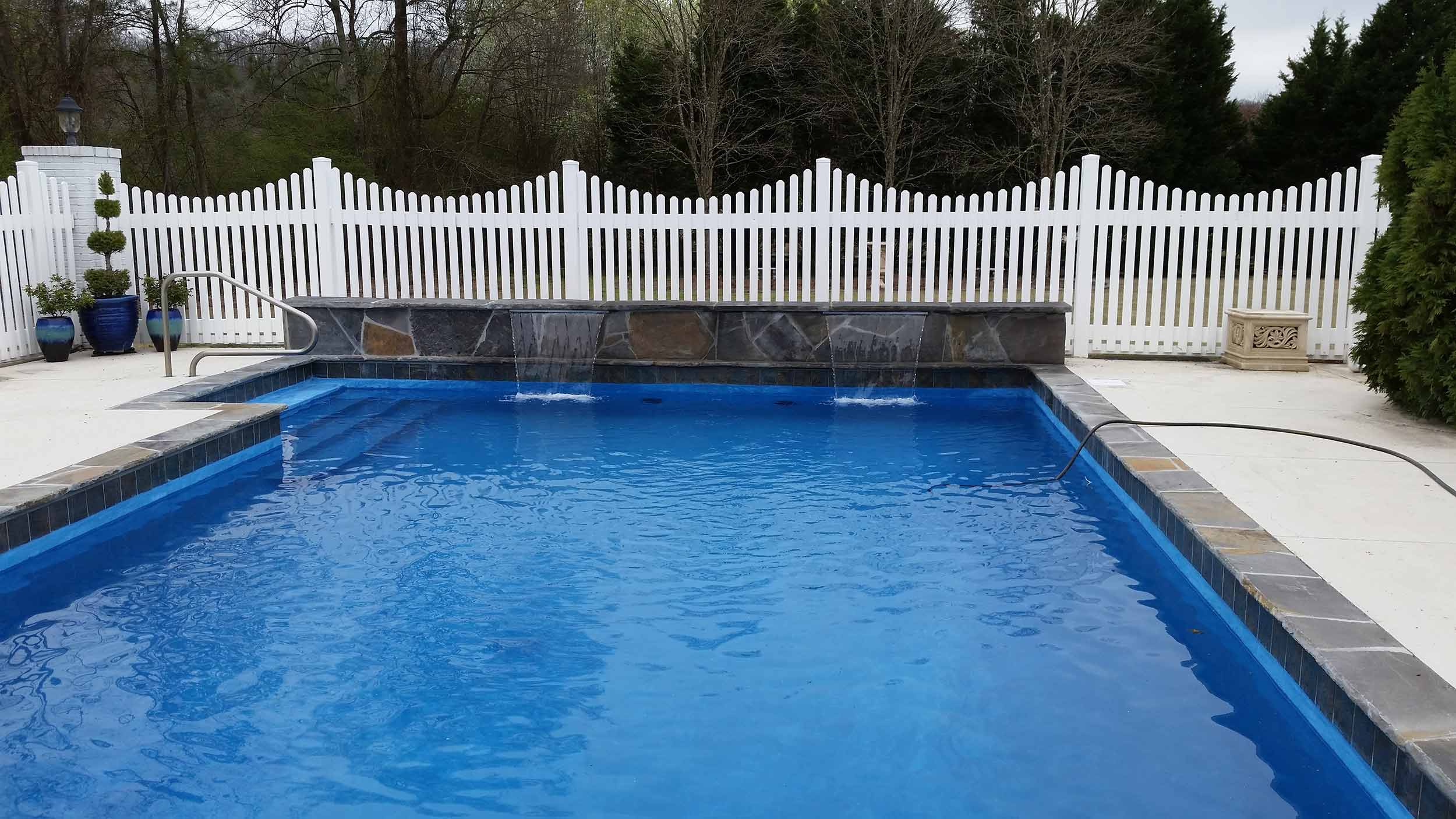 Custom gunite pool project 25